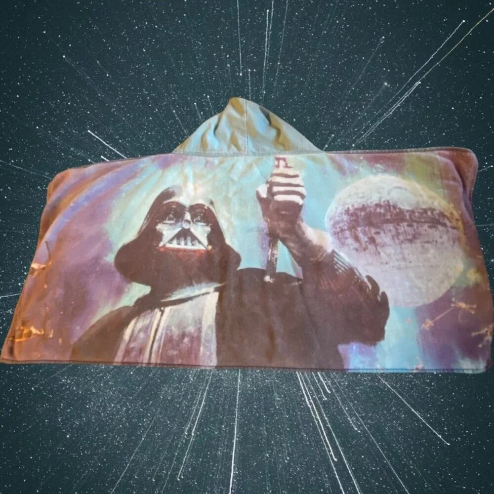 Star Wars Hooded Bath Towel